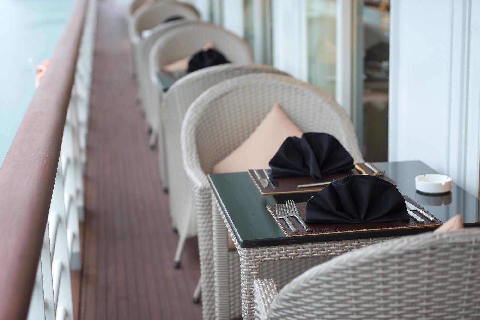 Paradise Elegance Cruise Halong Ha Long Exterior foto